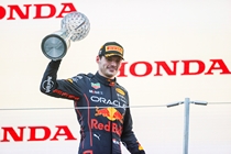 MAX VERSTAPPEN DÉCROCHE SON DEUXIÈME TITRE DE CHAMPION DU MONDE DE FORMULE 1