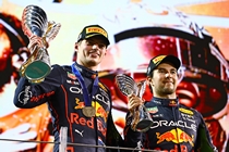 Verstappen clôture la saison avec sa 15e victoire de l'année au Grand Prix d'Abu Dhabi 2022
