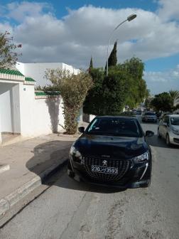 Peugeot 208 5CV toute neuve 