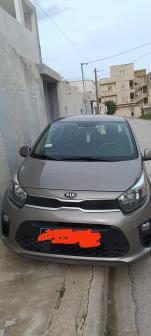 Kia Picanto Lx 1.2 L 4 CV 84 CH PREMIÈRE MAIN 