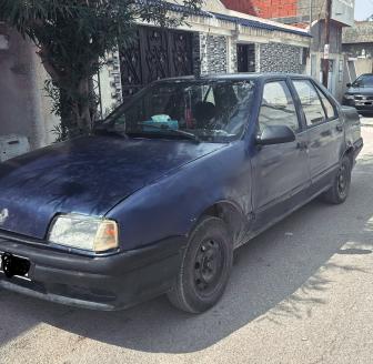 Renault R19